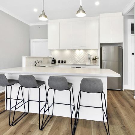 Stylish, Sunny & Spacious 2 Bedroom Apartment, Mosman 悉尼 外观 照片