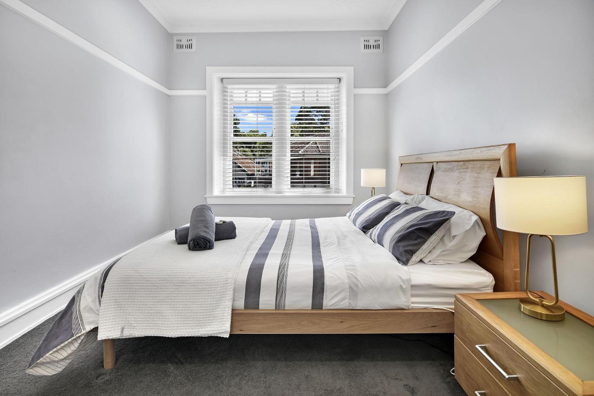 Stylish, Sunny & Spacious 2 Bedroom Apartment, Mosman 悉尼 外观 照片